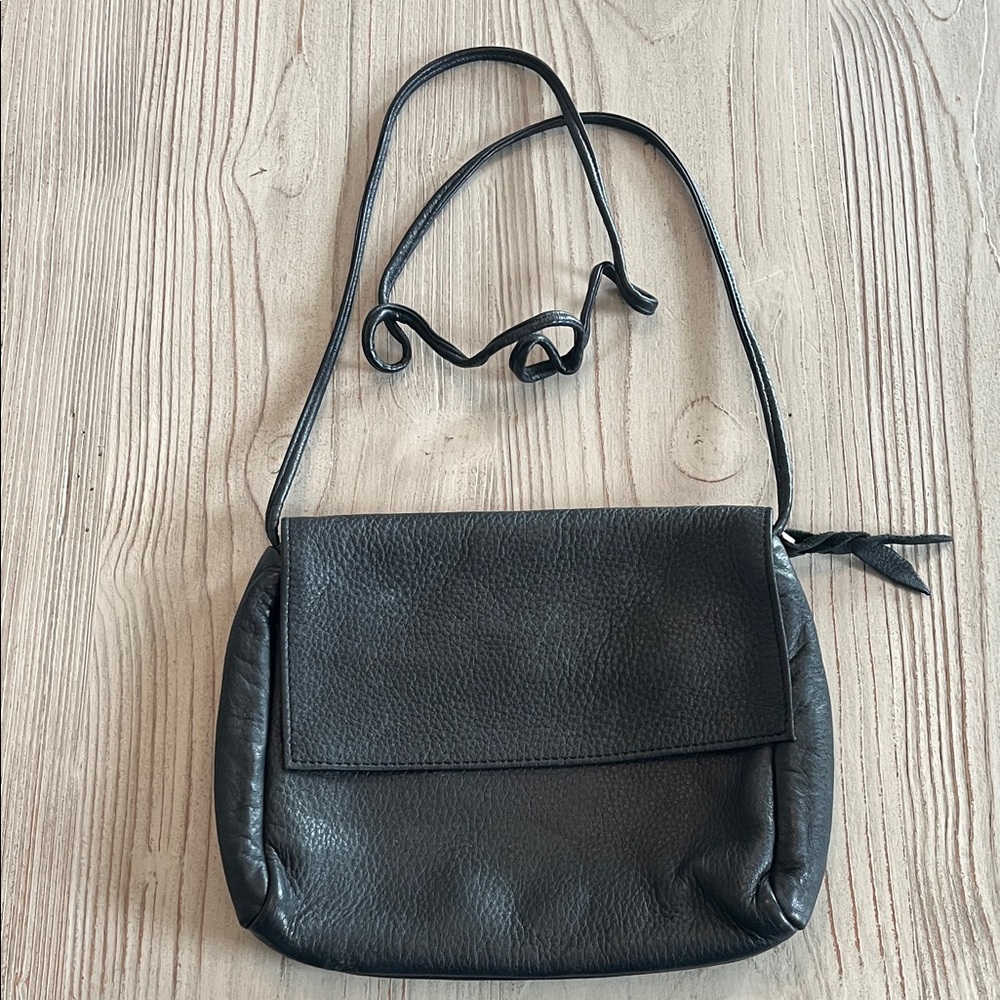 SAS portrait collection pebble leather soft Black crossbody bag